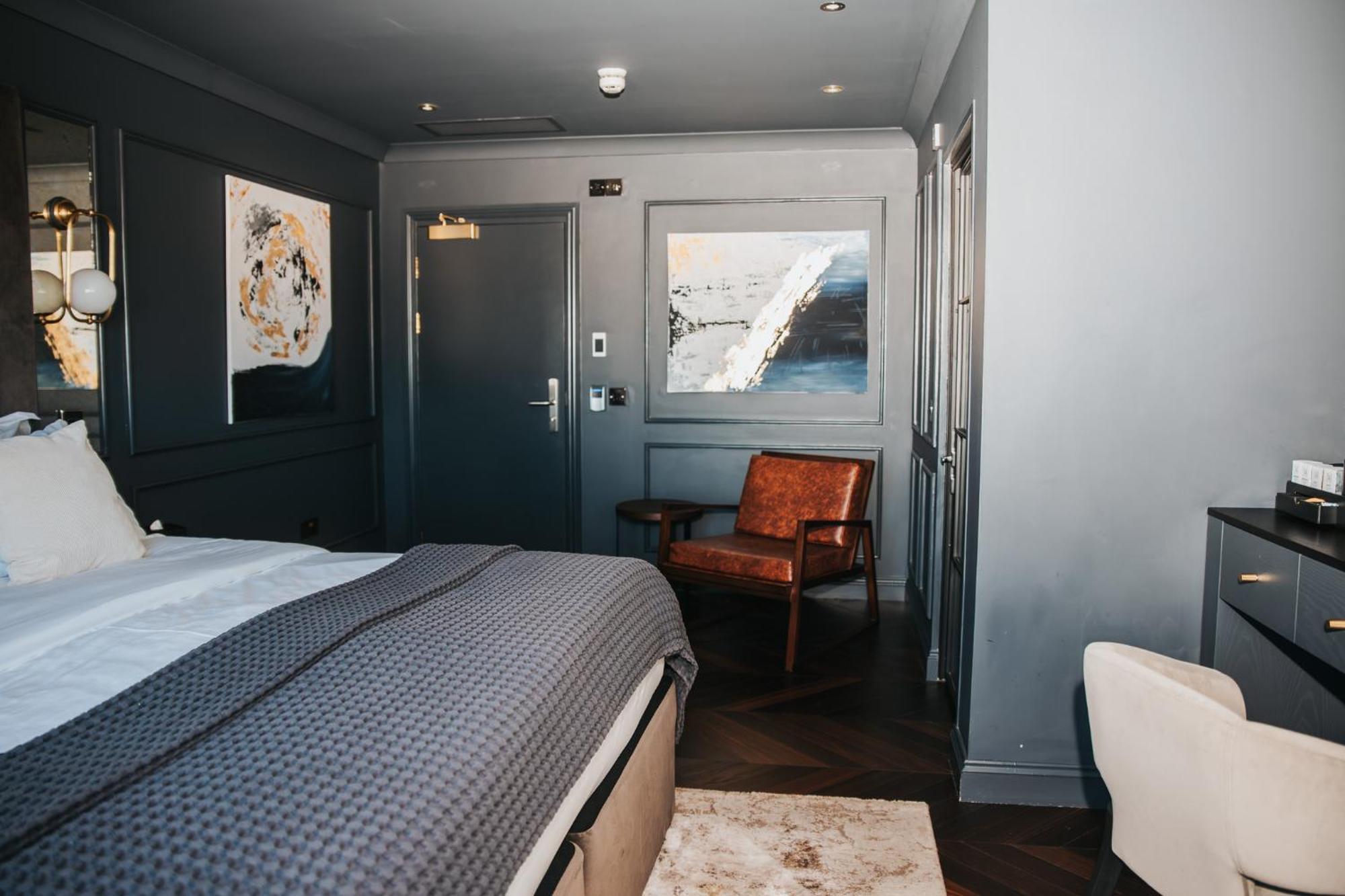 Y Seler Hotel Aberaeron Buitenkant foto